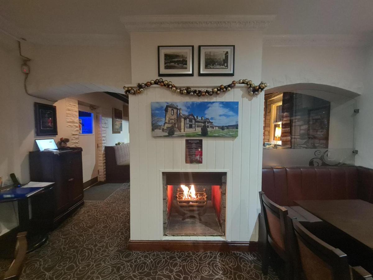 The Stump Cross Hotel *